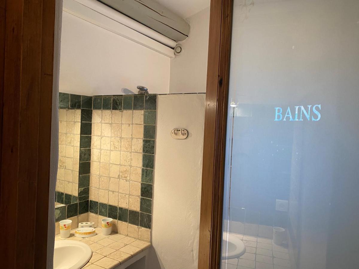 Saint-Rémy-de-Provence Mas Beau Soleil & Spa Cottages De Charme Avec Jacuzzi&Jardin Prives מראה חיצוני תמונה