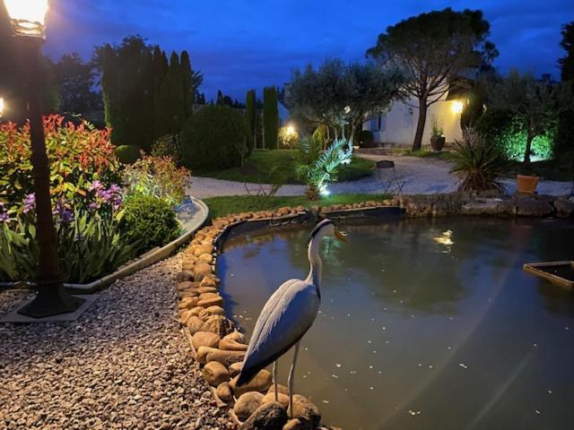 Saint-Rémy-de-Provence Mas Beau Soleil & Spa Cottages De Charme Avec Jacuzzi&Jardin Prives מראה חיצוני תמונה