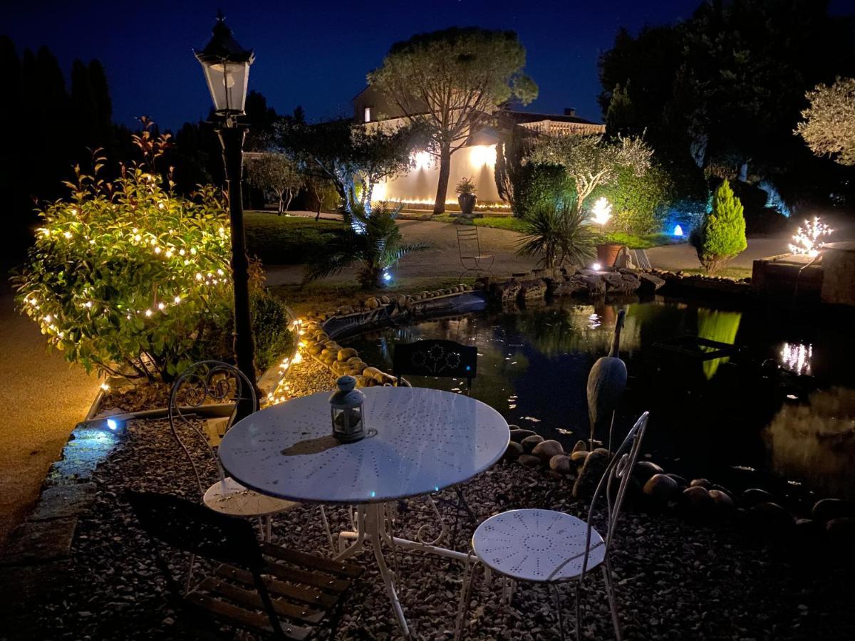 Saint-Rémy-de-Provence Mas Beau Soleil & Spa Cottages De Charme Avec Jacuzzi&Jardin Prives מראה חיצוני תמונה