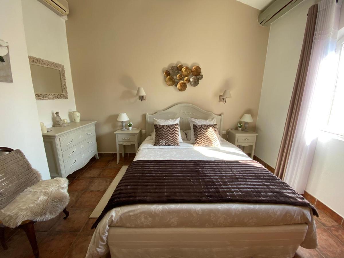 Saint-Rémy-de-Provence Mas Beau Soleil & Spa Cottages De Charme Avec Jacuzzi&Jardin Prives מראה חיצוני תמונה
