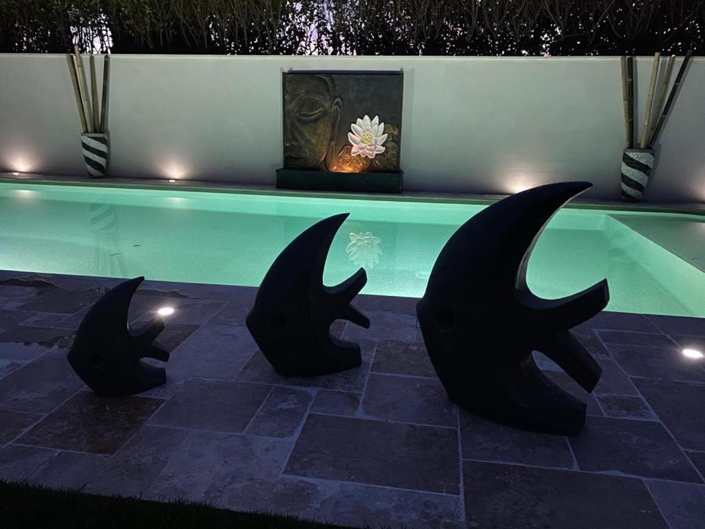 Saint-Rémy-de-Provence Mas Beau Soleil & Spa Cottages De Charme Avec Jacuzzi&Jardin Prives מראה חיצוני תמונה