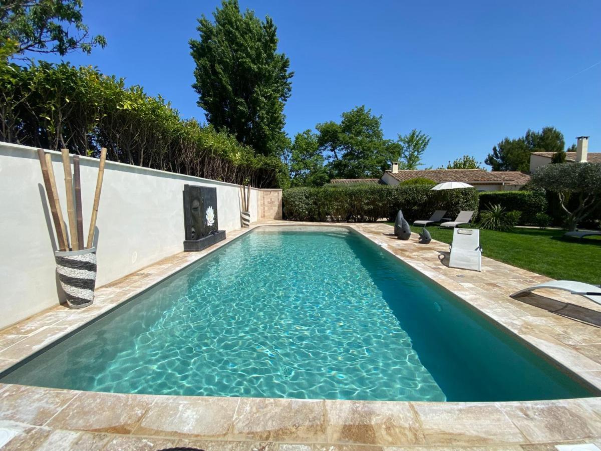 Saint-Rémy-de-Provence Mas Beau Soleil & Spa Cottages De Charme Avec Jacuzzi&Jardin Prives מראה חיצוני תמונה