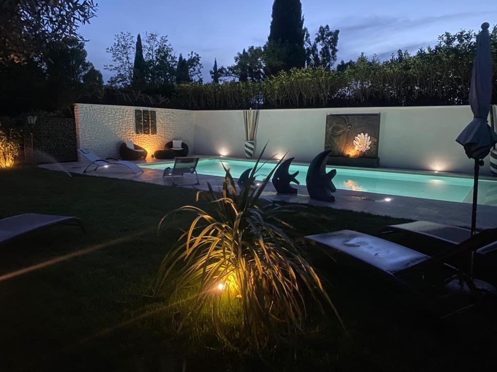 Saint-Rémy-de-Provence Mas Beau Soleil & Spa Cottages De Charme Avec Jacuzzi&Jardin Prives מראה חיצוני תמונה