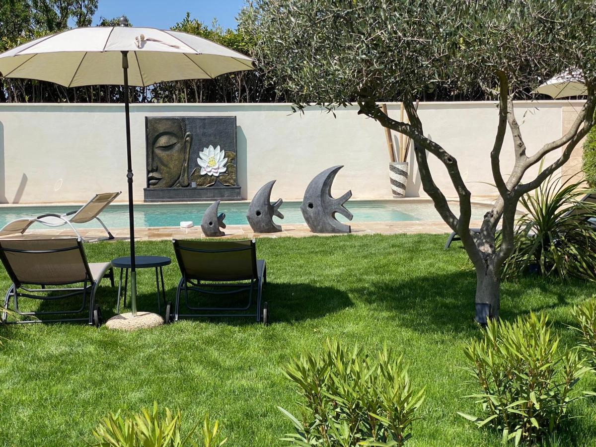 Saint-Rémy-de-Provence Mas Beau Soleil & Spa Cottages De Charme Avec Jacuzzi&Jardin Prives מראה חיצוני תמונה