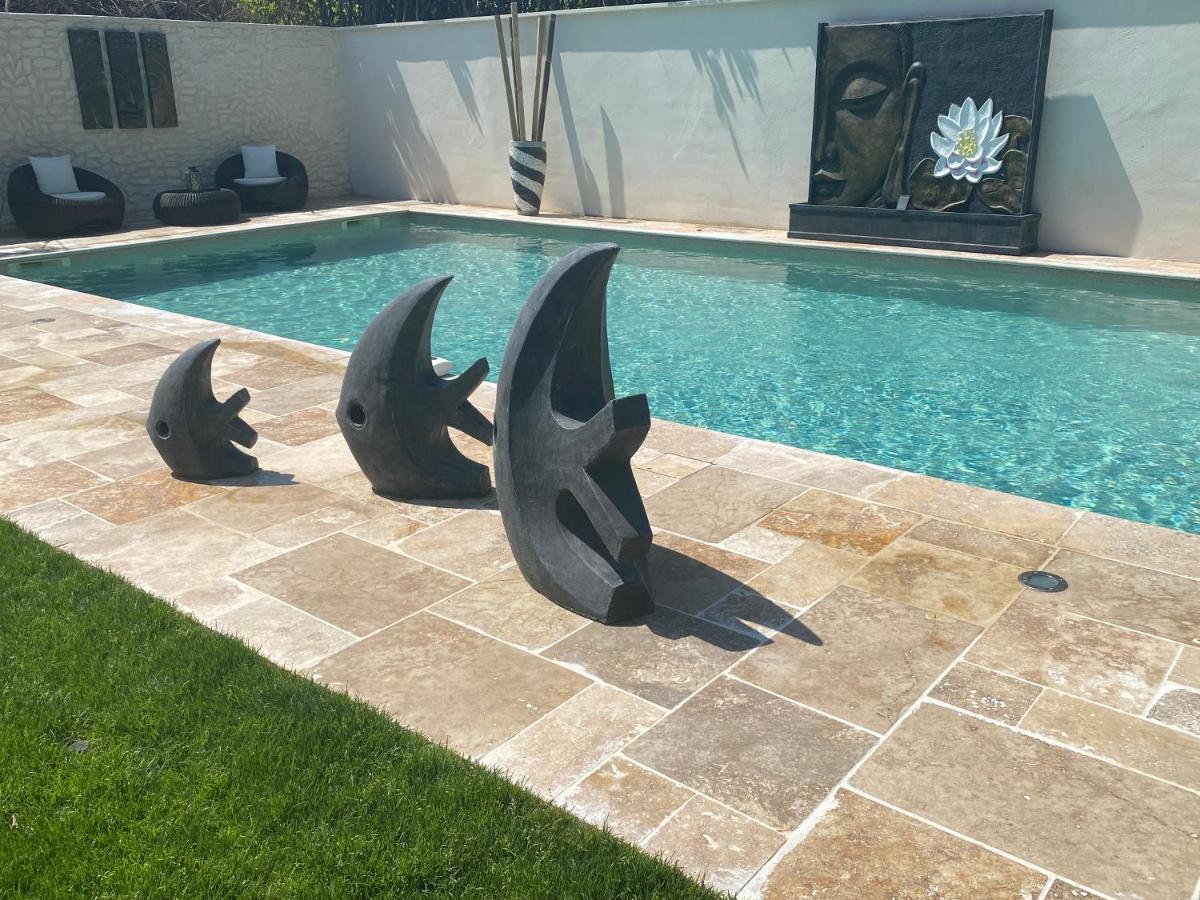 Saint-Rémy-de-Provence Mas Beau Soleil & Spa Cottages De Charme Avec Jacuzzi&Jardin Prives מראה חיצוני תמונה