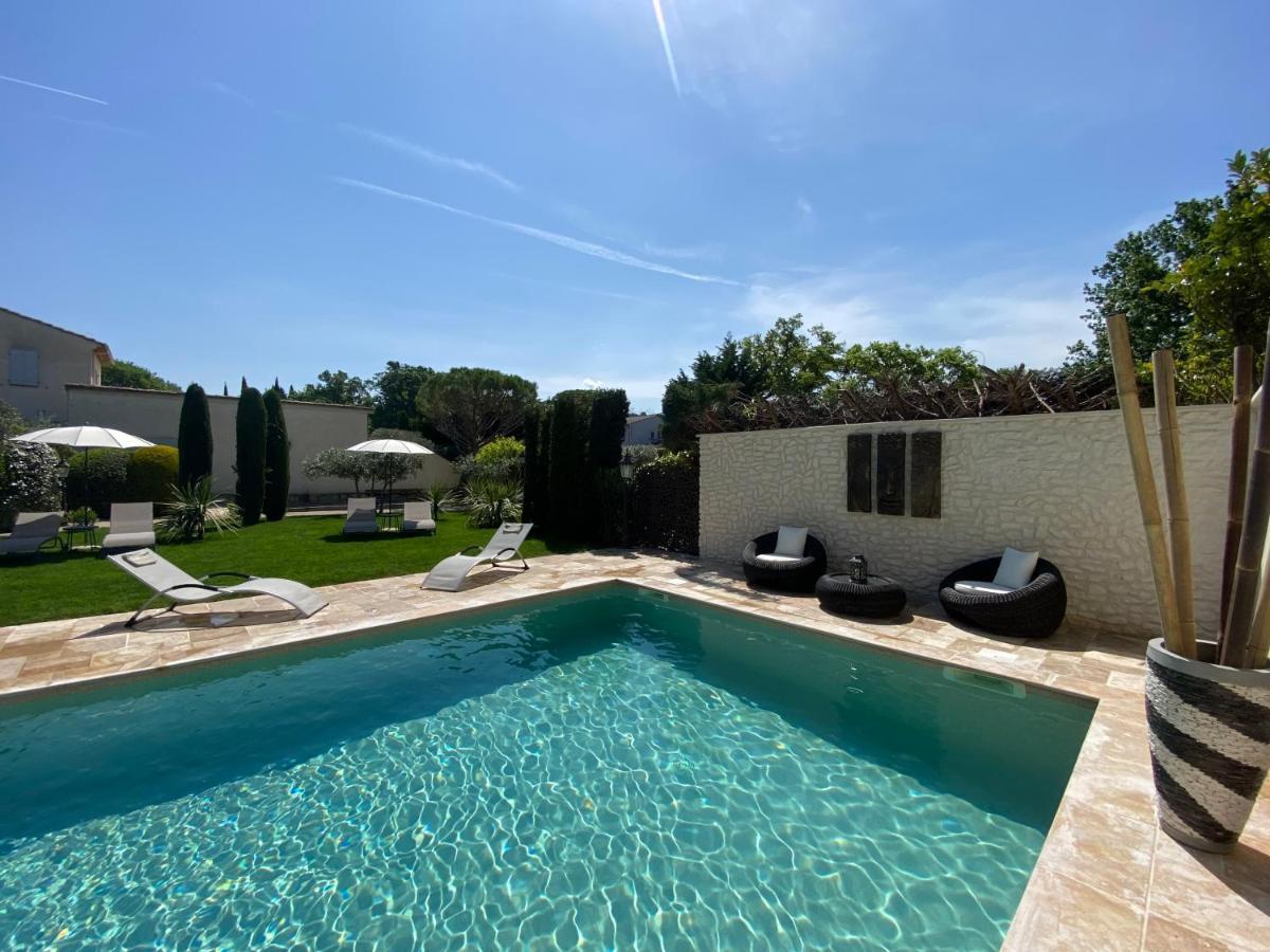 Saint-Rémy-de-Provence Mas Beau Soleil & Spa Cottages De Charme Avec Jacuzzi&Jardin Prives מראה חיצוני תמונה