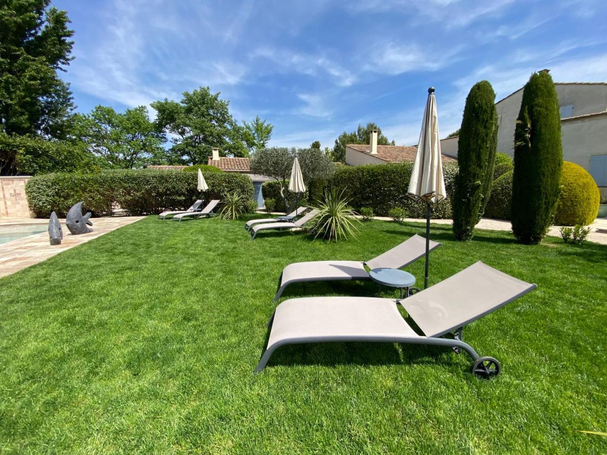 Saint-Rémy-de-Provence Mas Beau Soleil & Spa Cottages De Charme Avec Jacuzzi&Jardin Prives מראה חיצוני תמונה