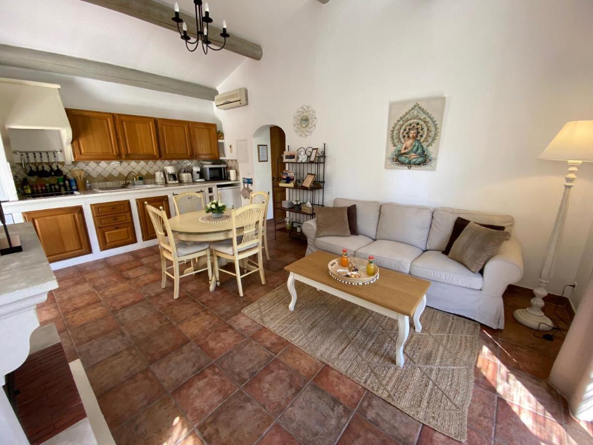 Saint-Rémy-de-Provence Mas Beau Soleil & Spa Cottages De Charme Avec Jacuzzi&Jardin Prives מראה חיצוני תמונה